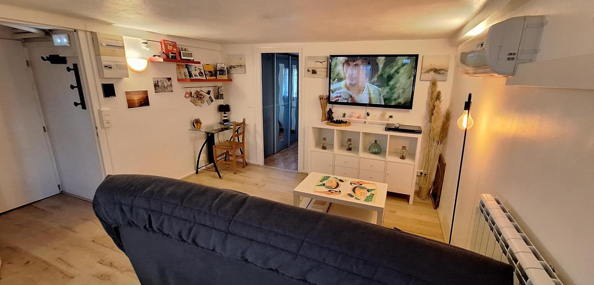 Superbe T2 Avec Jardin, Piscine-Enfant Et Parking Apartment Арл Екстериор снимка