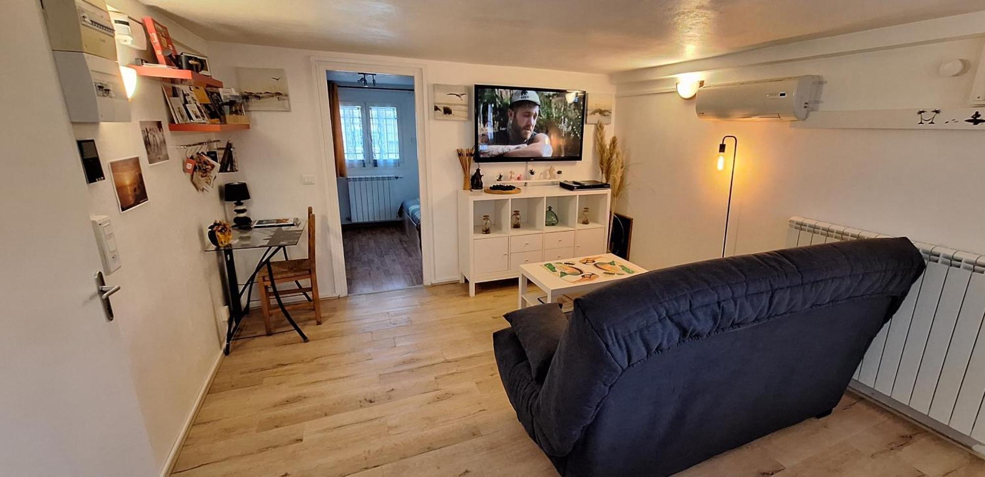 Superbe T2 Avec Jardin, Piscine-Enfant Et Parking Apartment Арл Екстериор снимка